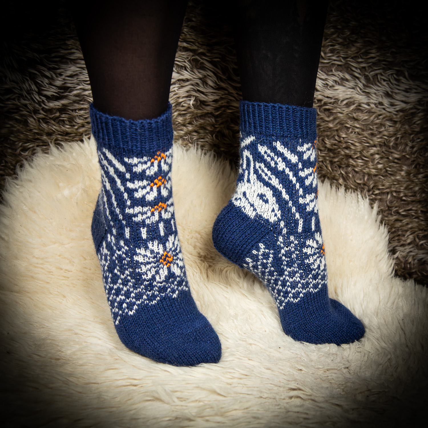 Kuukivi.fi – Villasukat, White rabbit, koko 36 – Kuukiven kauppa