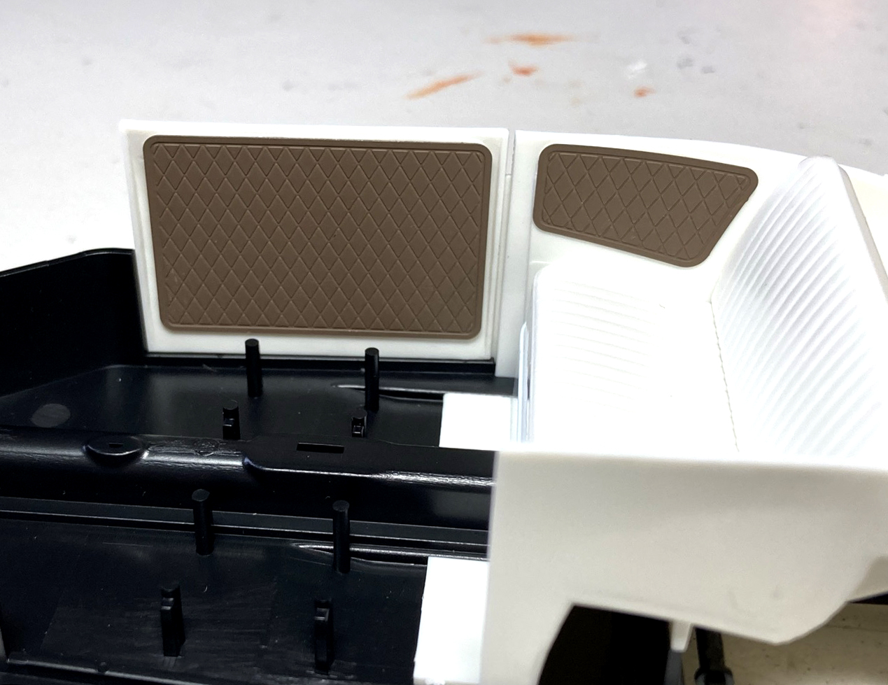 トルストイページ VW Beetle door panels 2 – Highlight Model Studio